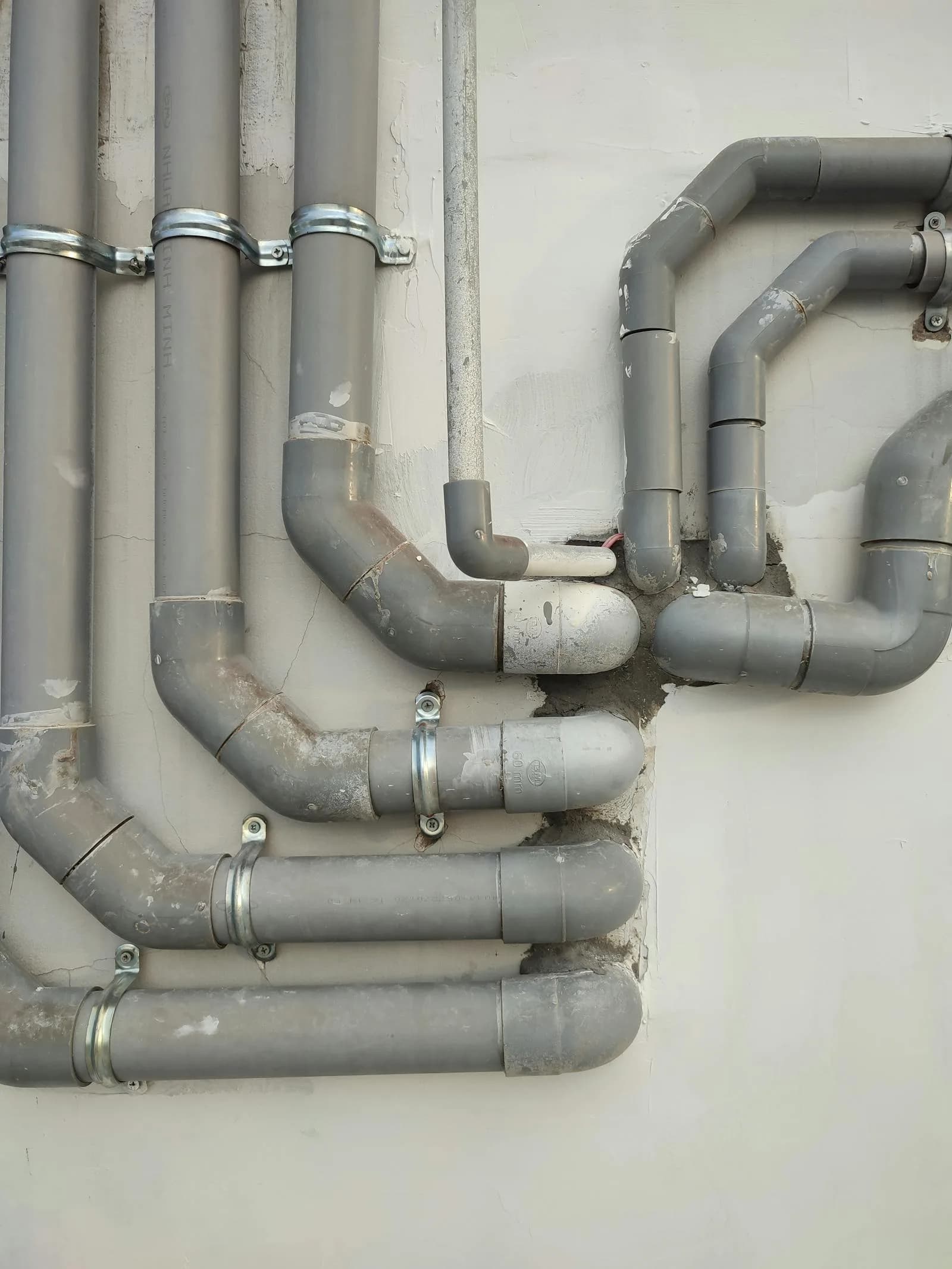 Débouchage canalisation par Mathias Services : furet professionnel, haute pression et caméra d'inspection — intervention Chelles (77500)
